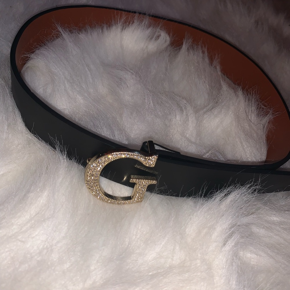 Guess Belt